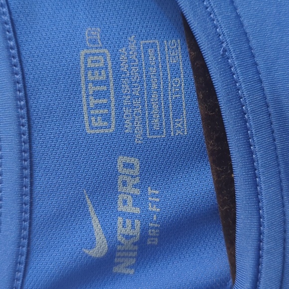 Duke Football Nike Pro T-shirt NWOT - Picture 3 of 4